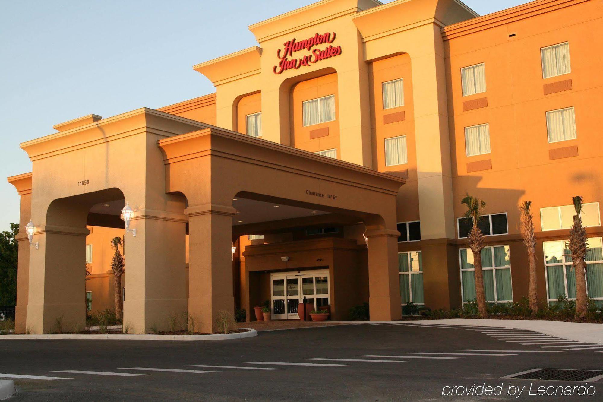 Hampton Inn & Suites Port Richey Bagian luar foto